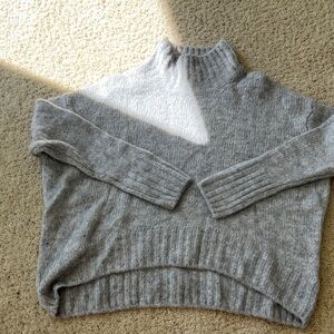 H&M Cozy Gray Women's Sweater